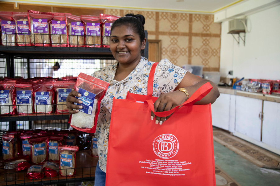Radhika's story: flavourful solutions to reduce food waste - Cherie